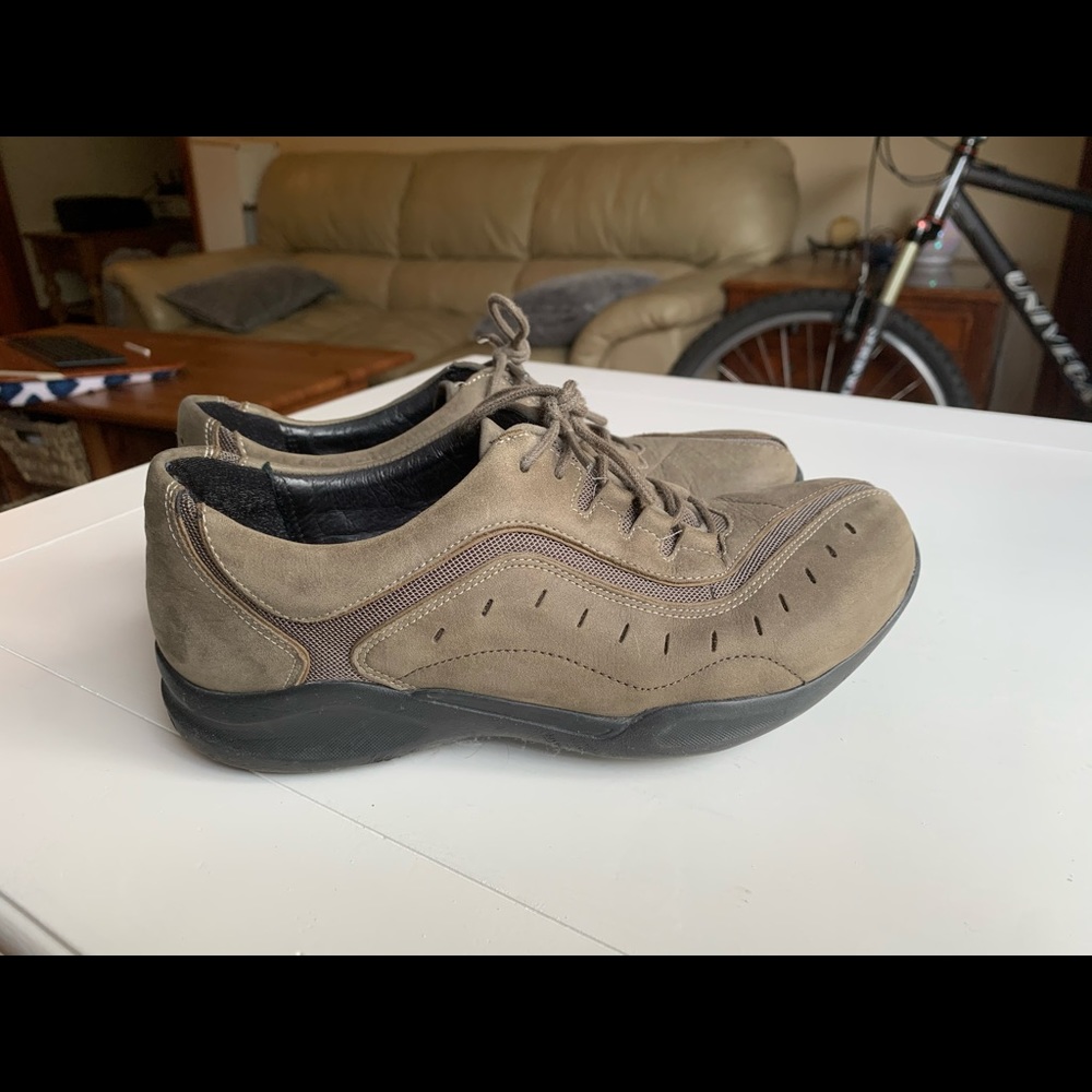 Clarks shoes